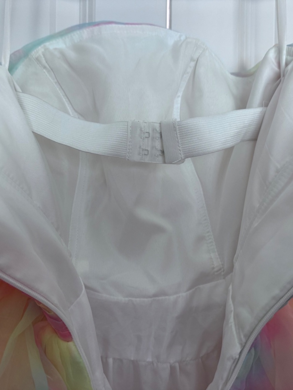 JVN by Jovani Pastel Watercolor Tiered Prom Gown Size 2/4 - Picture 4 of 5